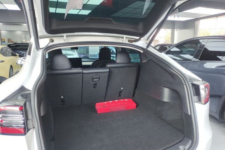 Used Tesla Model Y 2021 Standard Range Rear-Wheel Drive Version