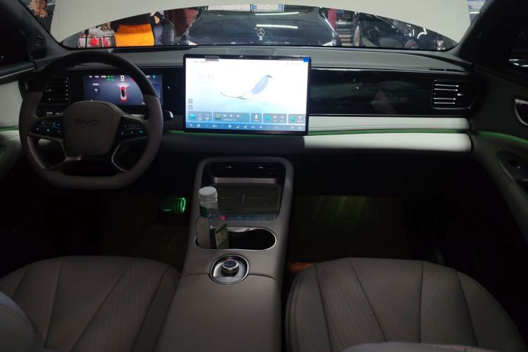 Used BYD Sealion 06 New Energy 2025 Model DM-i 170 Navigation Plus Edition
