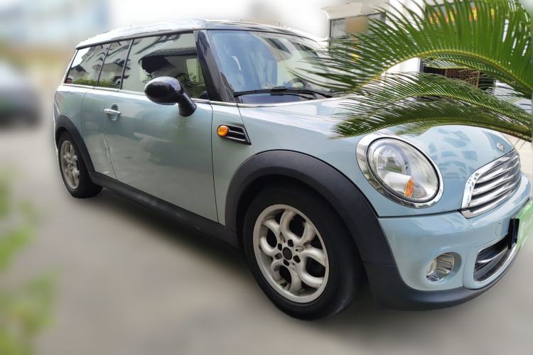 Used MINI Clubman 2011 1.6L COOPER Fun Front Right 45 Deg