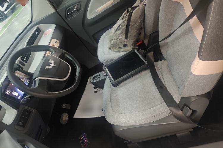 Used Wuling Hongguang MINIEV 2022 Macaron Premium Model – Lithium Ternary Battery Left Front Seat