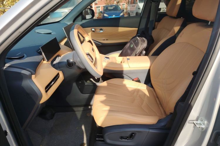 Used Geely Galaxy Galaxy Xingjian 7 EM-i 2025 120km Launch+ Version
