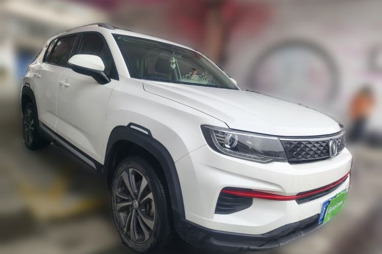 Used Changan CS35PLUS 2021 Revised Version Glory Million Edition 1.6L Manual Luxury Edition
