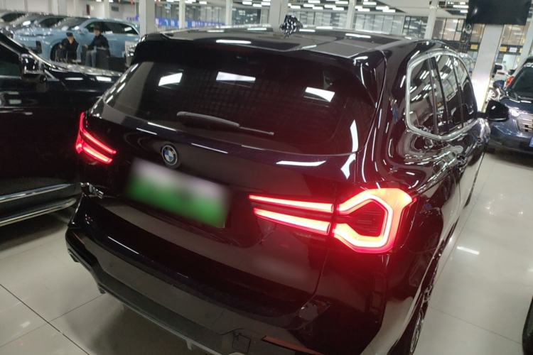 Used BMW iX3 2023 Leading Model