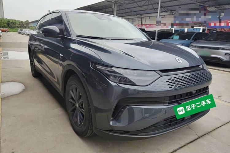 Used Leapmotor C11 2023 Extended-Range 285 Comfort Edition Front Right 45 Deg