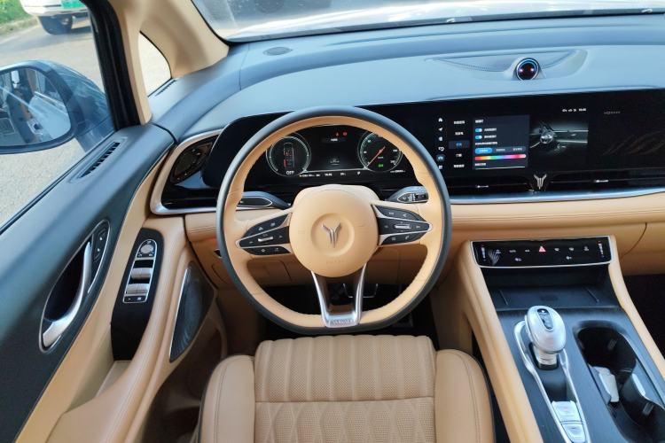 Used VOYAH Dream 2022 0-Emission Edition Dream+ Smart Range Package – 605 km