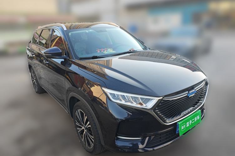 Used CHANGAN OSHAN X7 2020 1.5T Automatic Luxury Model Front Right 45 Deg