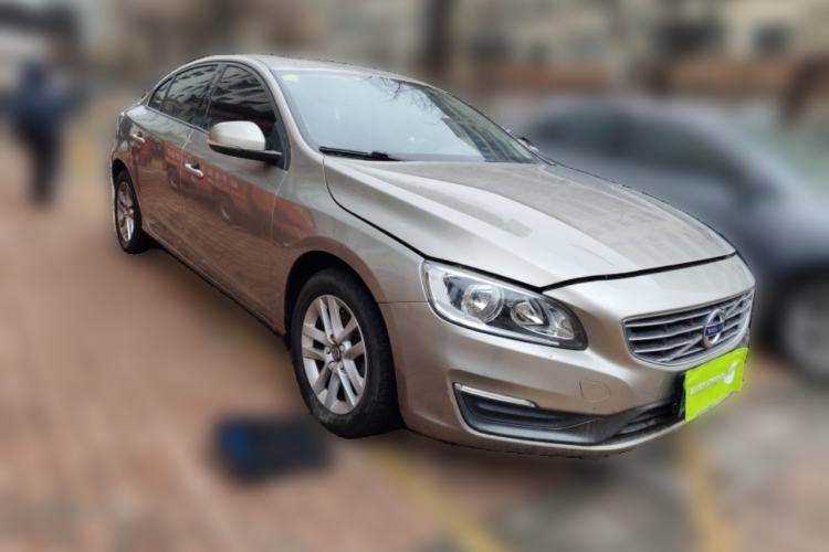 Used Volvo S60 2016 S60L T3 Smart Drive Edition Front Right 45 Deg