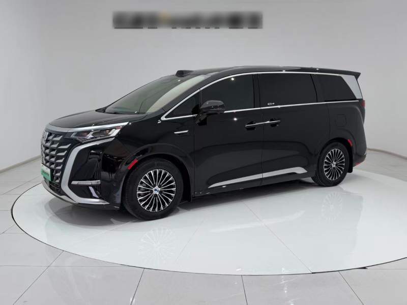 Used Denza D9 2025 DM-i Intelligent Drive 1020 Four-Wheel Drive Prestige Model