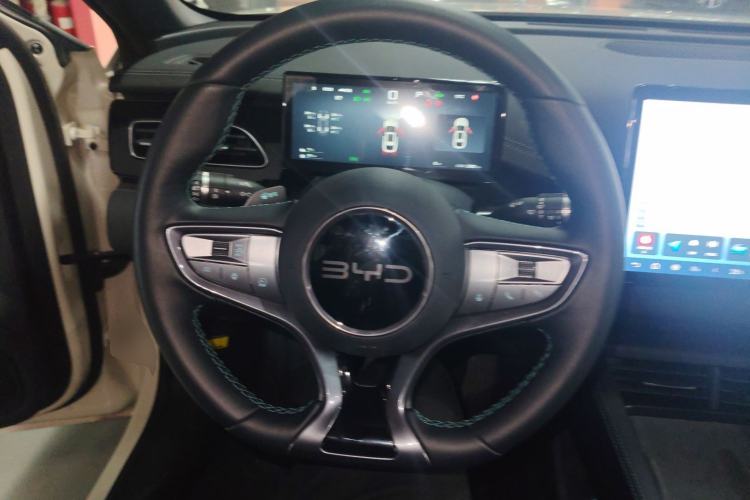 Used BYD Seal 06 New Energy 2025 DM-i Smart Drive 120KM Deluxe Model