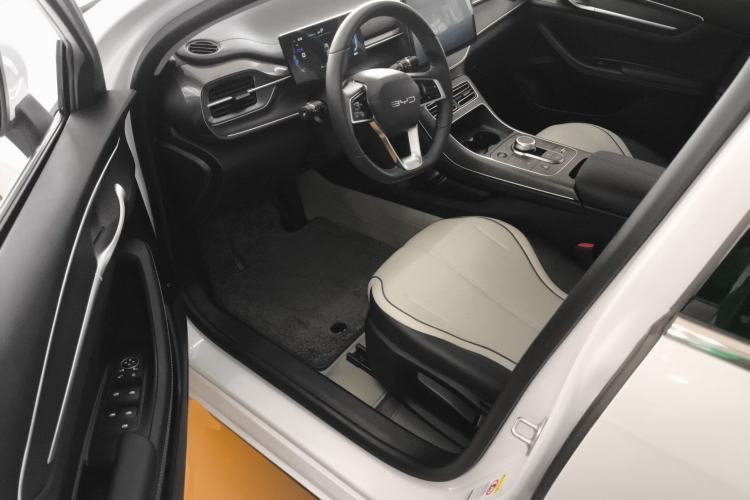 Used BYD Destroyer 05 2024 HONOR Edition DM-i 55KM Luxury Model