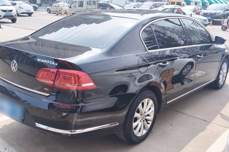 Used Volkswagen Magotan 2016 1.8TSI Smart Enjoyment Leading Model Rear Right 45 Deg