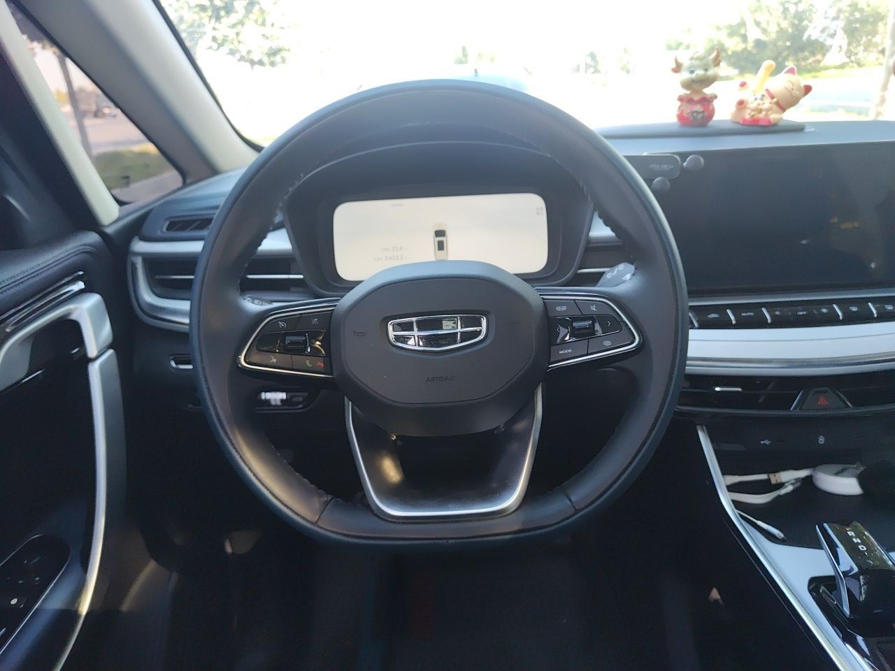 Geely Auto Jiajie 2025 1.5TD DCT Pengcheng Edition — снимка 10