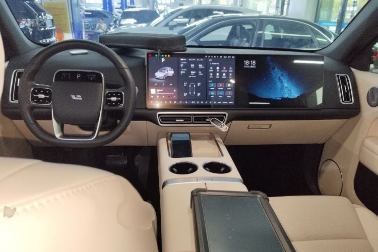 Used Li Auto L6 2024 Pro Model
