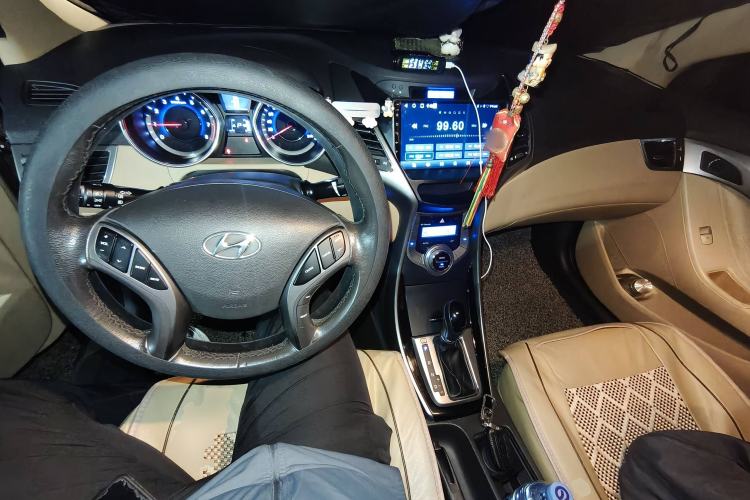 Used Hyundai Elantra (5th Generation / Langdong) 2012 1.6L Automatic Prestige Model
