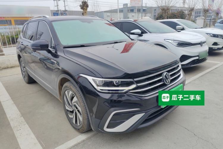 Used Volkswagen Tiguan L 2022 330TSI Automatic Two-Wheel Drive Smart Edition Exterior 1