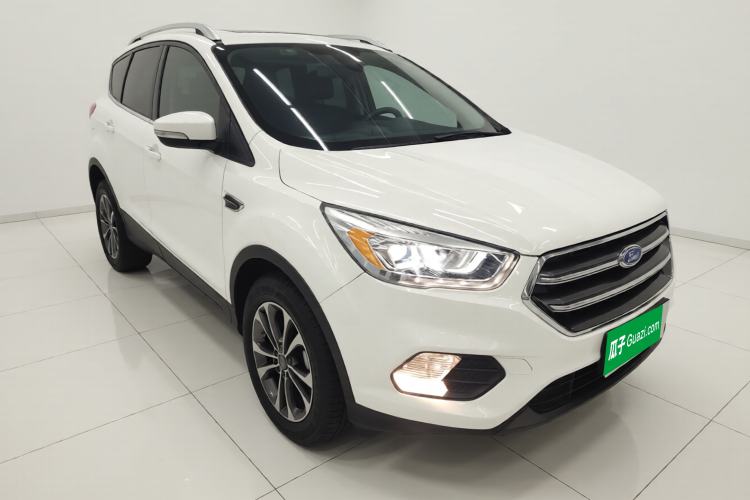 Used Ford Kuga 2019 EcoBoost 180 Two-Wheel-Drive Platinum Edition China VI Standard