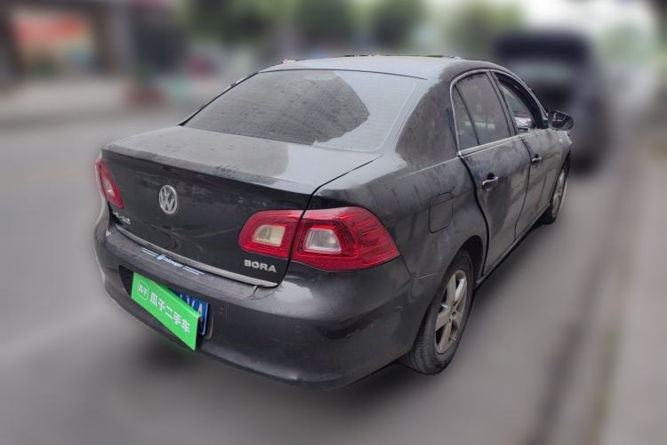 Used Volkswagen Bora 2012 1.6L Automatic Fashion Edition Rear Right 45 Deg