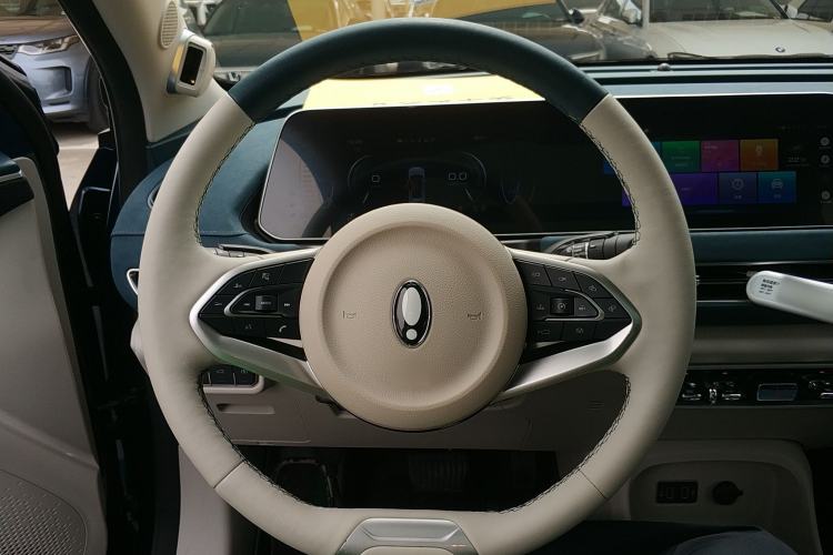 Used ORA Good Cat 2022 400km Standard Range Premium Version Lithium-Ion Battery
