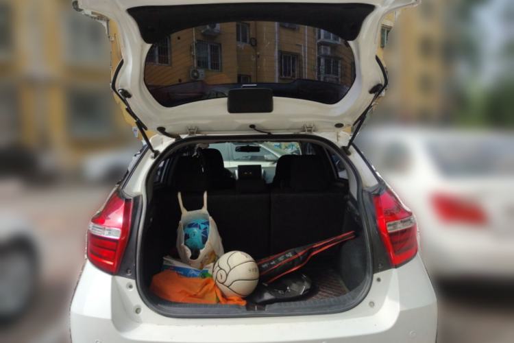 Used Toyota YARiS L Zhi Xuan 2019 1.5E CVT Dynamic Edition China VI compliant