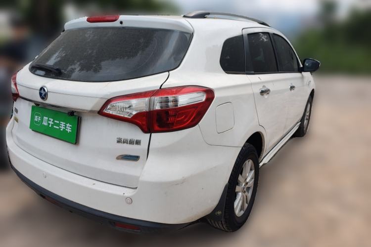 Used Venucia T70 2016 2.0L CVT Smart Choice Edition Rear Right 45 Deg