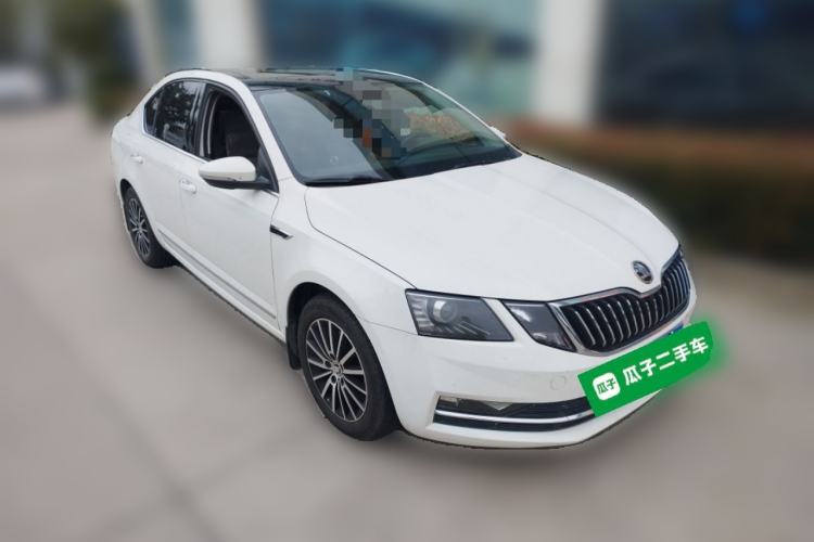 Used Skoda Octavia 2018 1.6L Automatic Luxury Edition