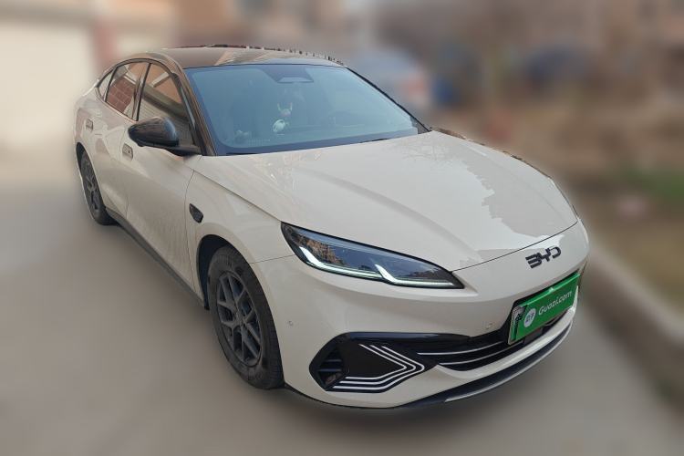 Used BYD Seal 06 New Energy 2025 DM-i Smart Drive 80KM Luxury Model Front Right 45 Deg