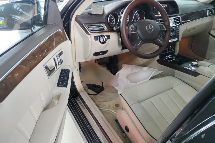 Used Mercedes-Benz E-Class 2015 E 320 L 4MATIC Driver Seat