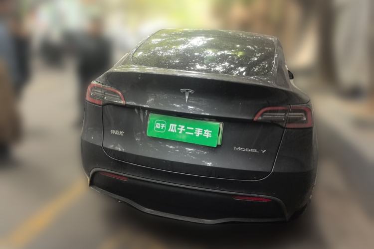 Used Tesla Model Y 2021 Standard Range Rear-Wheel Drive Version
