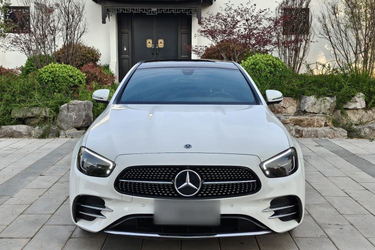 Used Mercedes-Benz E-Class 2022 E 300 L Sporty and Stylish Model Exterior 1