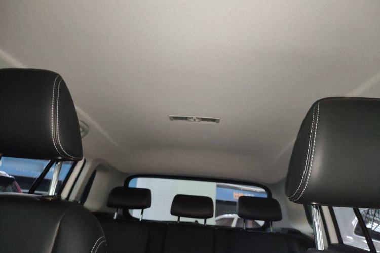 Used Volkswagen Tiguan L 2017 300TSI Automatic Two-Wheel Drive Silk Road Luxury Edition