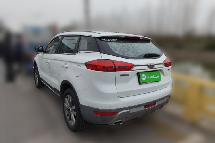 Used Geely Auto Emgrand X7 Sport 2016 2.0L Manual ZhiShang Version
