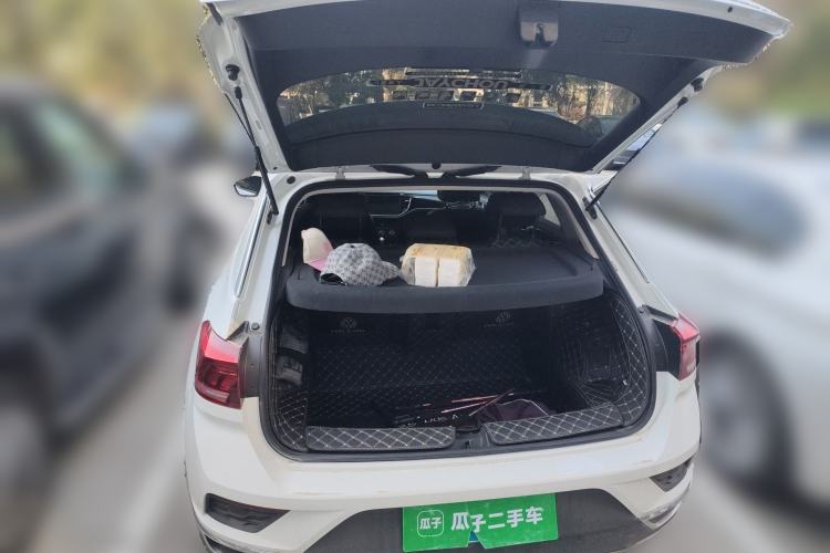 Used Volkswagen T-ROC 2022 280TSI DSG Two-Wheel Drive Comfort PLUS Trunk