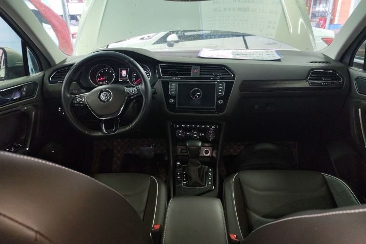 Used Volkswagen Tiguan L 2017 330TSI Automatic Two-Wheel Drive Flagship Edition