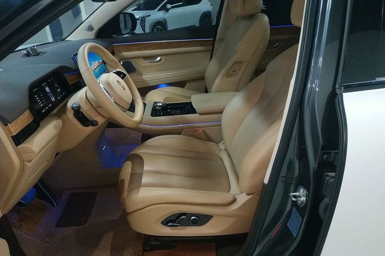 Used Hima AITO M7 2024 1.5T Intelligent Driving 4WD Max Edition 5 Seats
