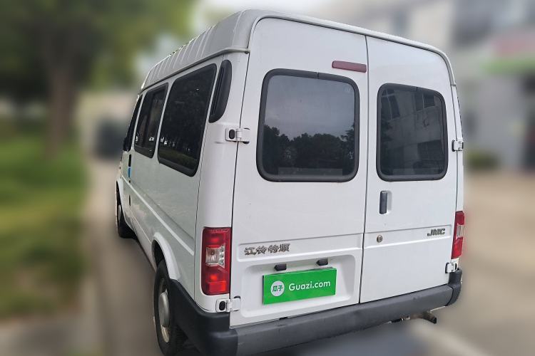 Used JMC Transit 2019 2.8T Commercial Version Short Wheelbase Mid-Roof 6-Seater China VI JX493