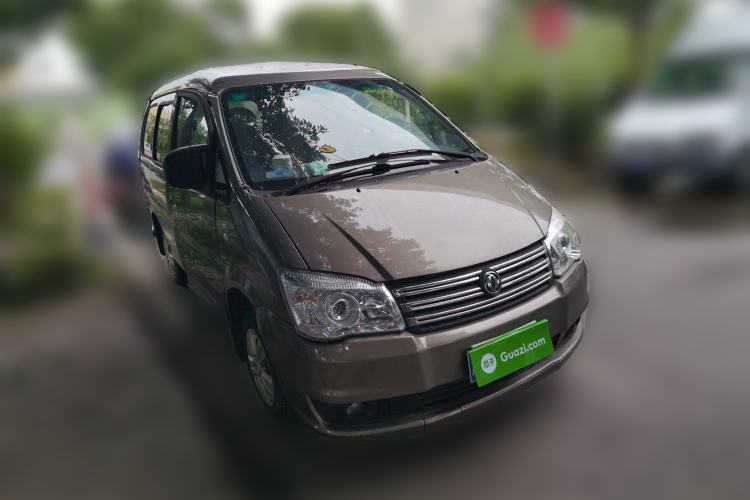 Used FORTHING Lingzhi 2017 V3 1.5L 5-Seater Special Offer Model