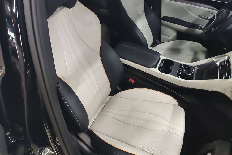 Used BYD Song PLUS New Energy 2023 Champion Edition EV 605KM Flagship PLUS
