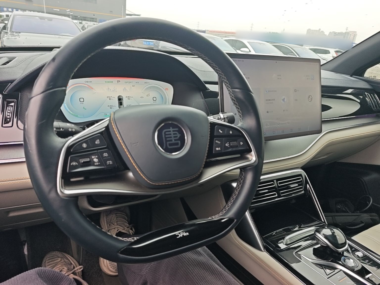 BYD Tang New Energy 2022 EV 730KM Luxury Model — снимка 12