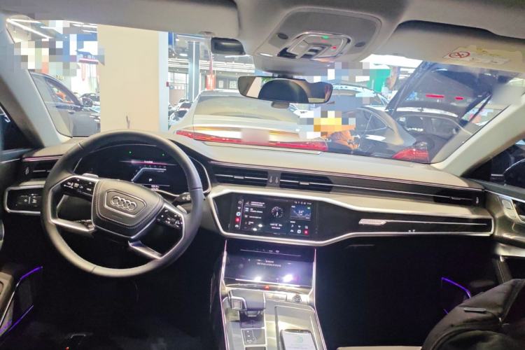 Used Audi A7L 2024 45 TFSI quattro Luxury Edition Center Console