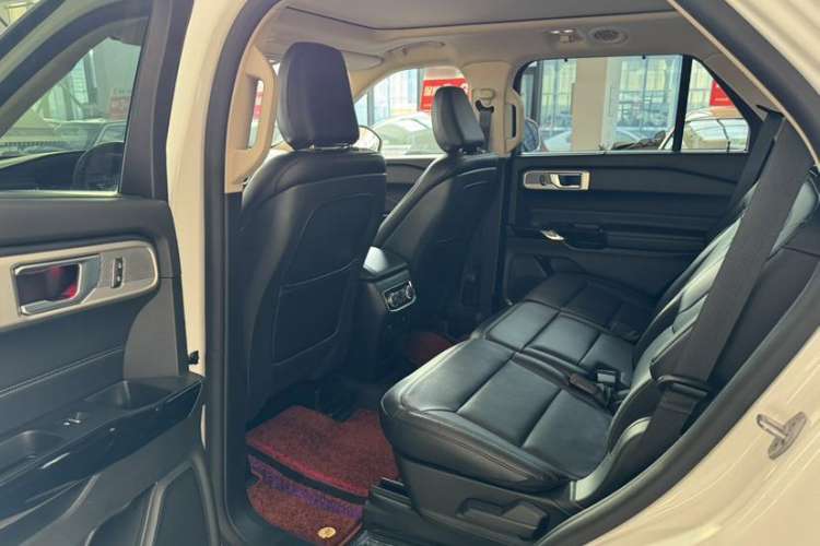 Used Ford Explorer 2020 EcoBoost 285 4x4 Titanium Edition 7-Seater
