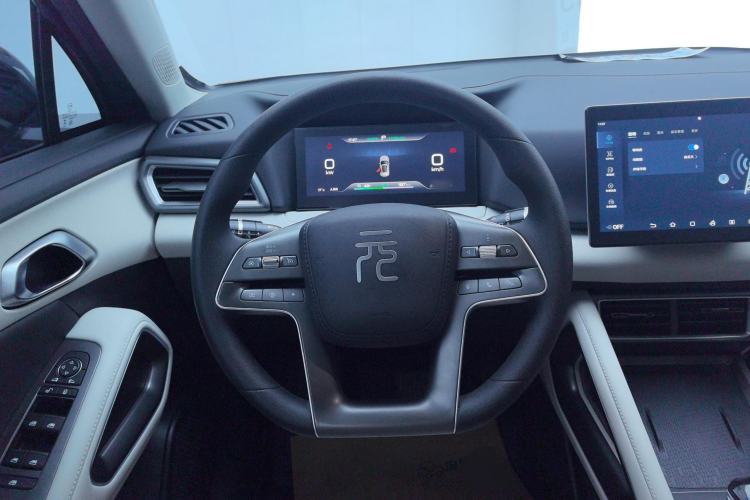 Used BYD Yuan UP 2024 401 km Active Version
