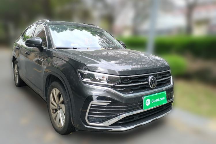 Used Volkswagen Tayron X 2020 330TSI Two-Wheel Drive Luxury Smart Connectivity Version Front Right 45 Deg