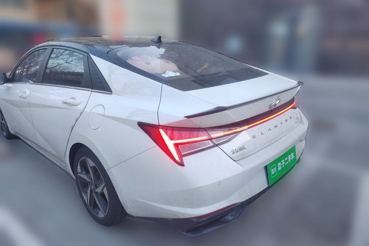 Used Hyundai Elantra 2021 1.5L CVT LUX Prestige Edition Rear Left 45 Deg