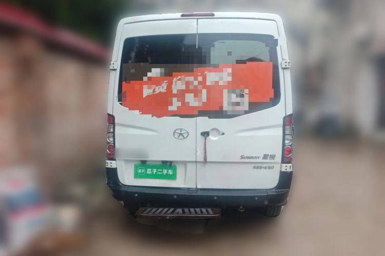 Used JAC Sunray 2017 2.0T Short-Wheelbase Mid-Roof StarTourer Light Commercial Van