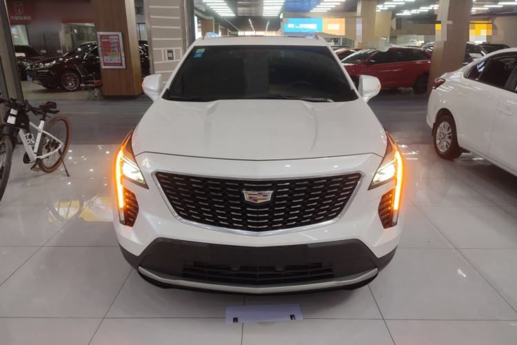 Used Cadillac XT4 2022 28T Two-Wheel-Drive Luxury Version