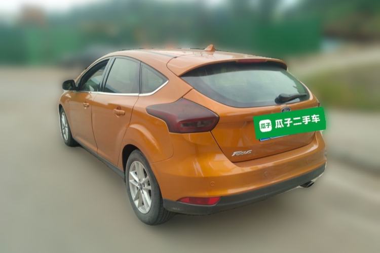 Used Ford Focus 2015 Hatchback 1.6L Automatic Fashion Edition
