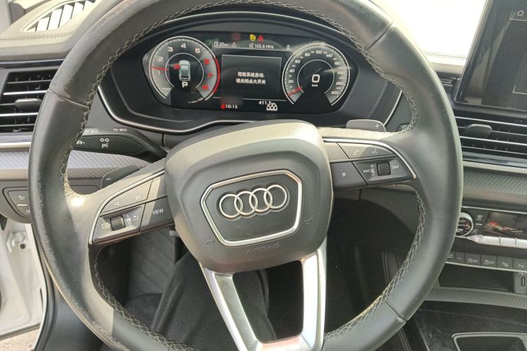 Used Audi Q5L 2022 Updated Version 40T Luxury Elegant Edition Steering Wheel
