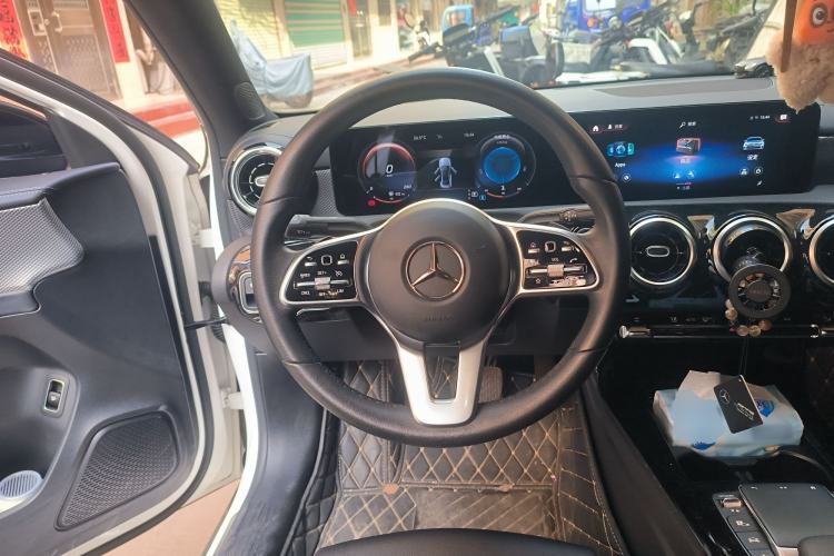 Used Mercedes-Benz A-Class 2020 Restyled A 180 L Sport Sedan Steering Wheel