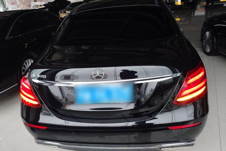 Used Mercedes-Benz E-Class 2016 E 200 L

