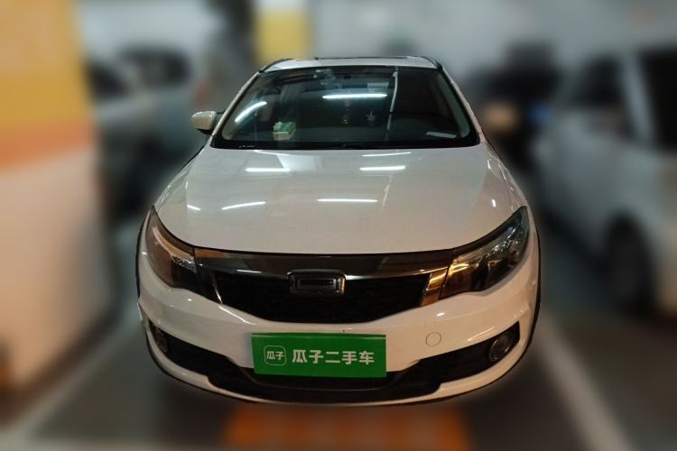 Used Qoros 3 2015 Hatchback 1.6T Automatic Cool Edition
